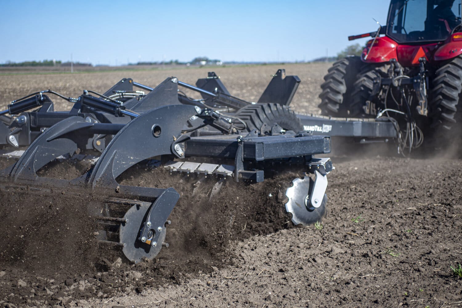 HI-Command Tillage